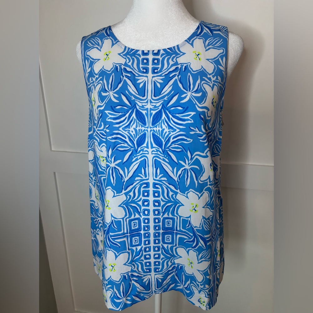 Lilly Pulitzer Iona sleeveless Top size small worn once